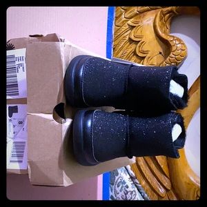 UGG T KEELAN GLITTER Black Size 8 Toddler